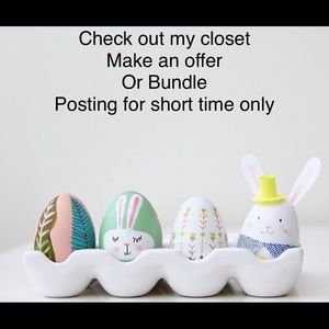 Various clothing items